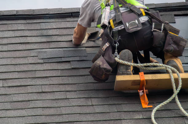 Best Storm Damage Roof Repair  in North Lynnwood, WA